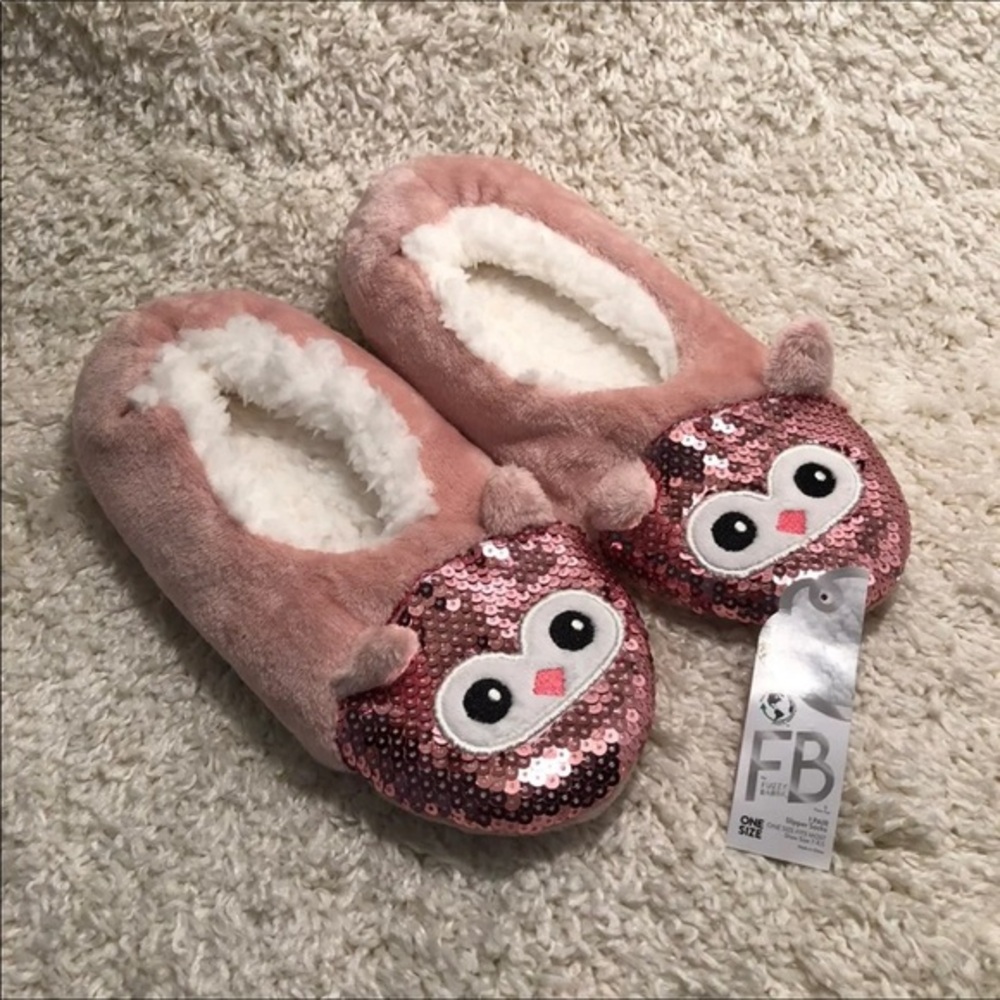 New FB Fuzzy Babba Slipper Women’s  Socks One Size Pink‎ Slip On